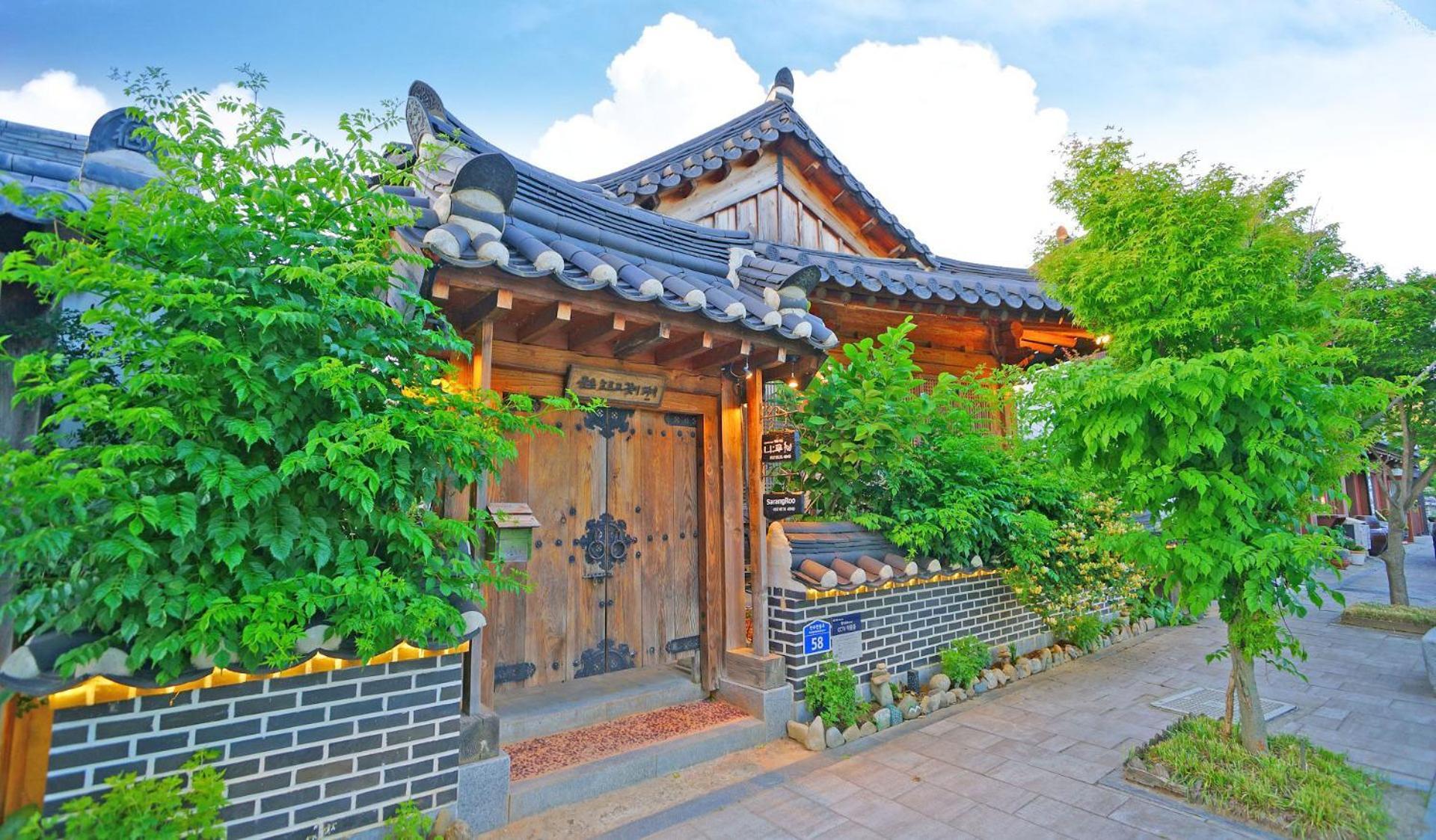 Sarangroo Hotel Jeonju Eksteriør billede