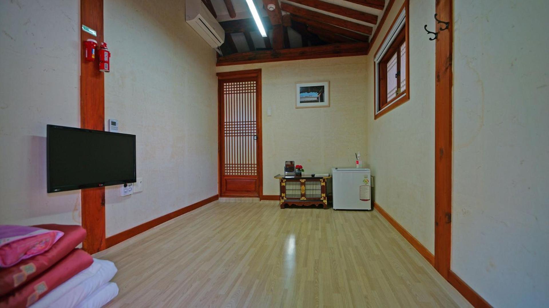 Sarangroo Hotel Jeonju Eksteriør billede