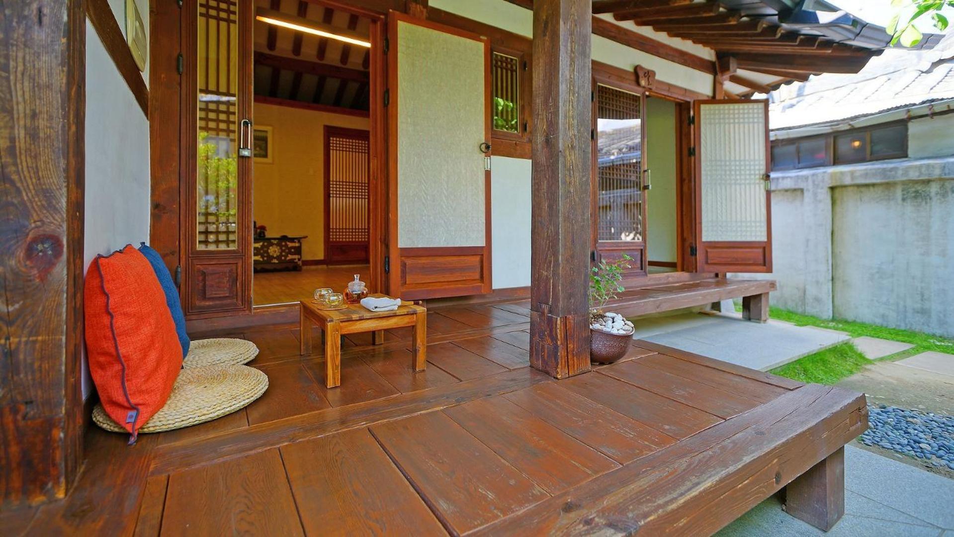 Sarangroo Hotel Jeonju Eksteriør billede