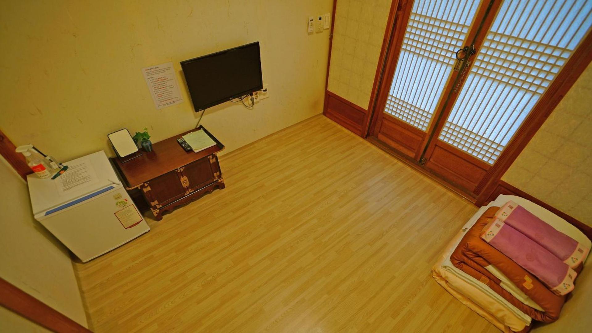 Sarangroo Hotel Jeonju Eksteriør billede