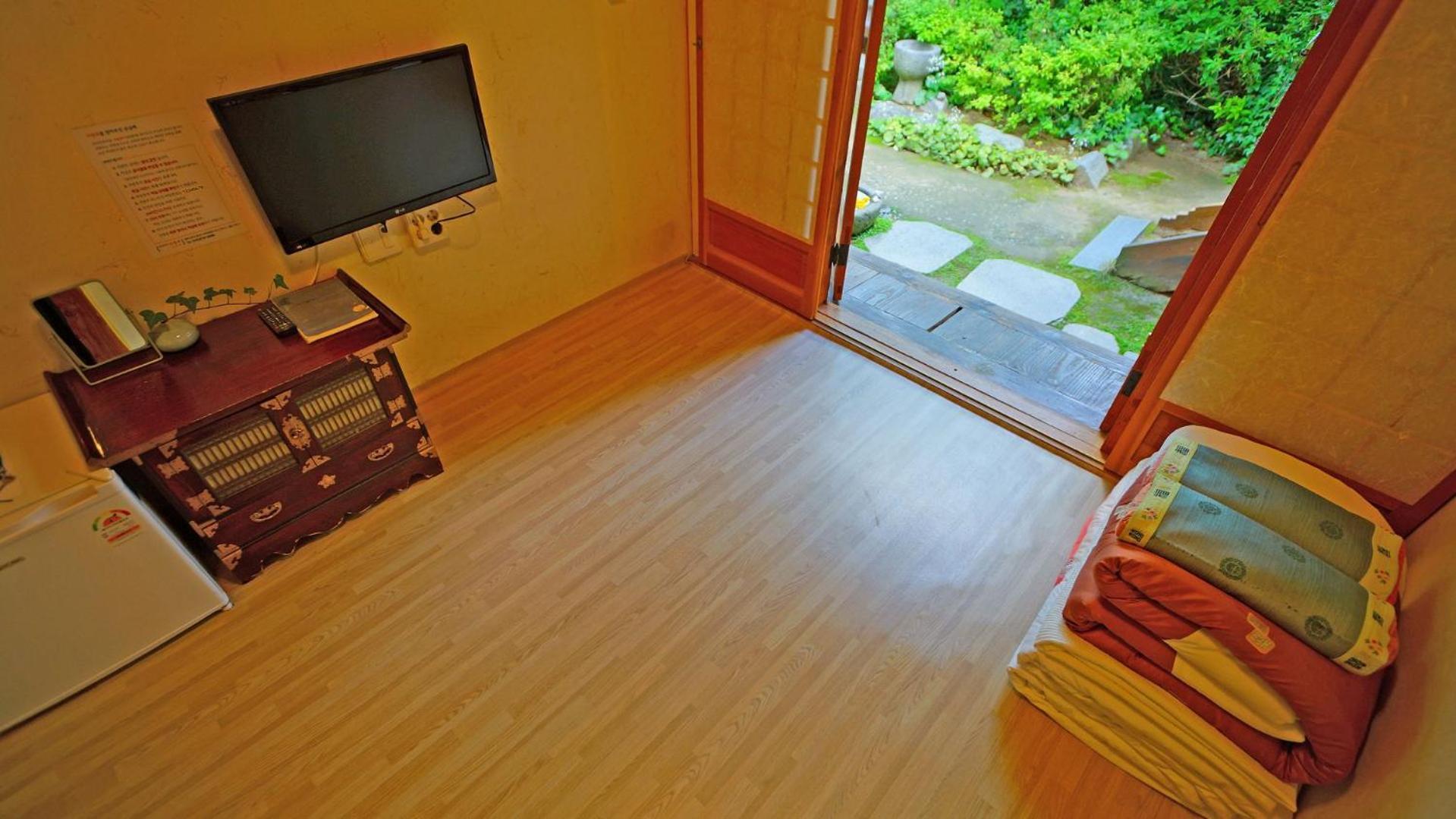 Sarangroo Hotel Jeonju Eksteriør billede
