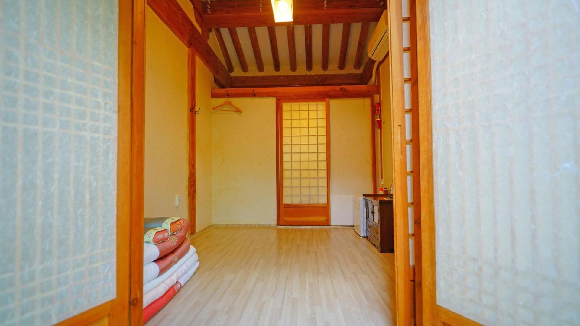 Sarangroo Hotel Jeonju Eksteriør billede