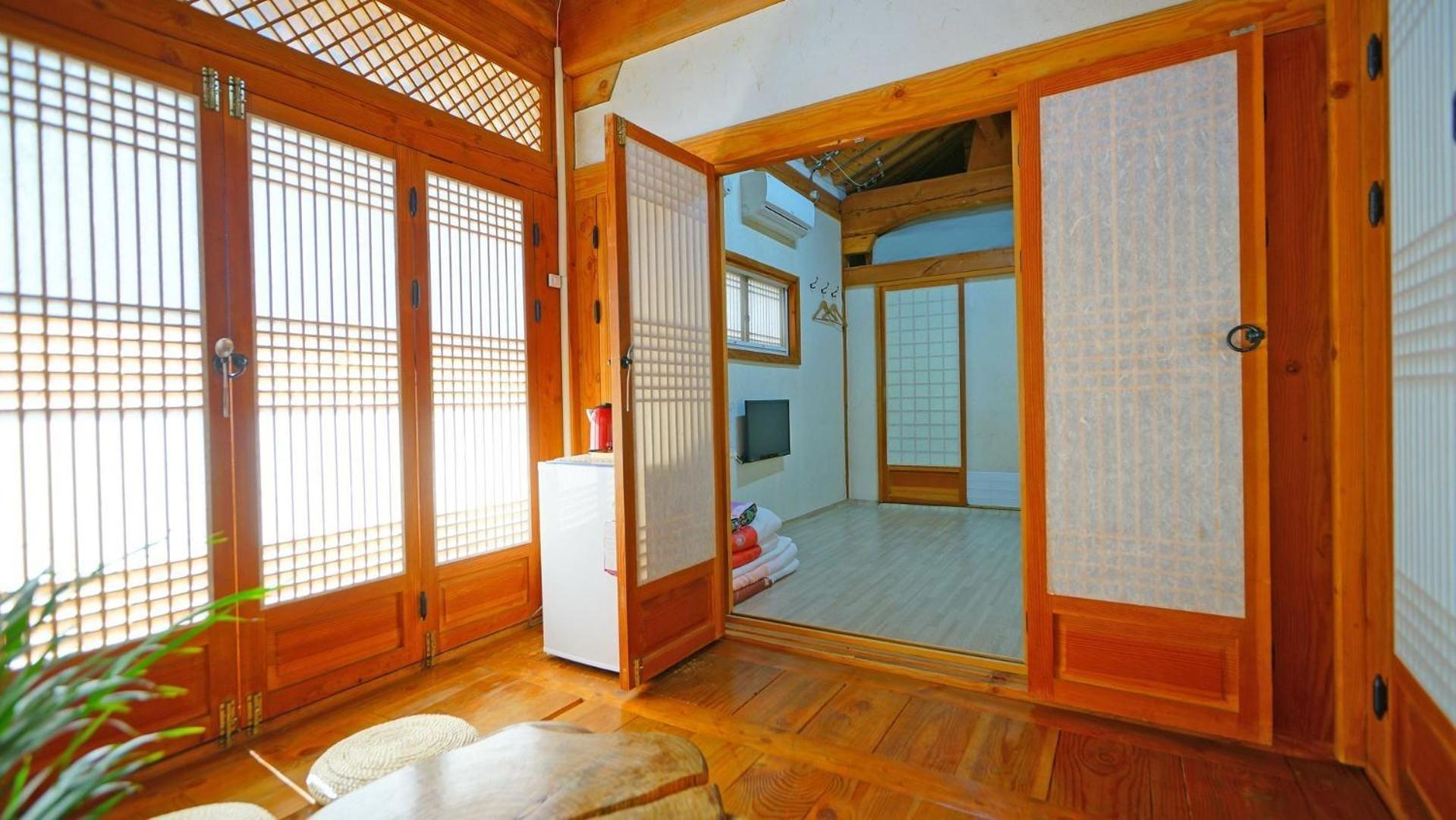 Sarangroo Hotel Jeonju Eksteriør billede
